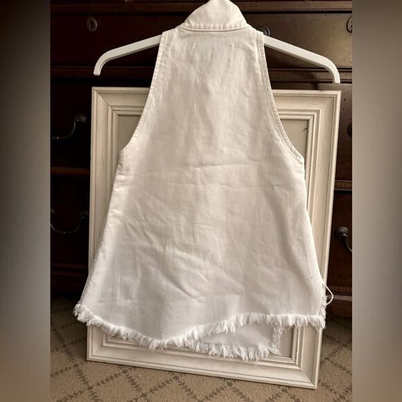 Marques Almeida white distressed denim sleeveless top w silver hardware. 8 NWOT - Picture 2 of 12